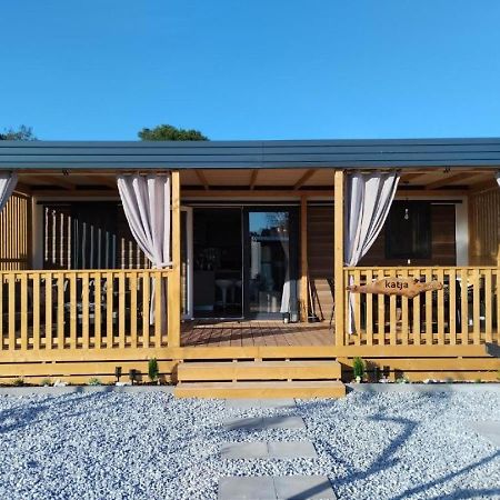 Mobile Home Katja บานโจเล ภายนอก รูปภาพ