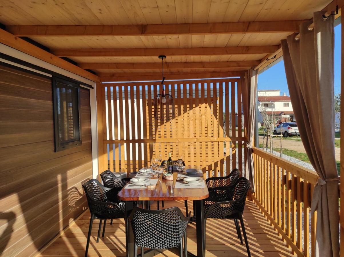 Mobile Home Katja บานโจเล ภายนอก รูปภาพ